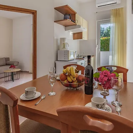 Rok 2 By Interhome *